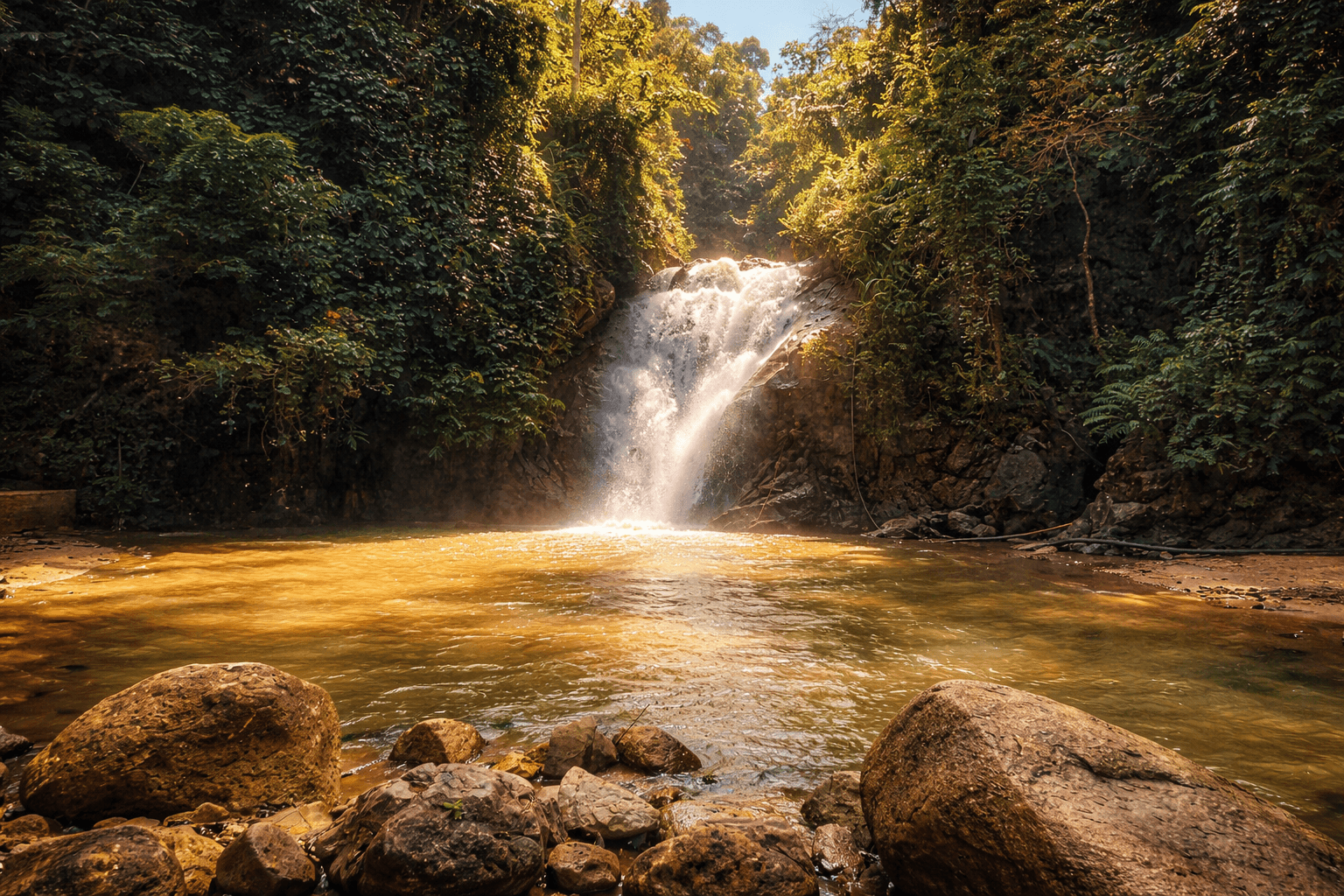 Lata Bunta (Air Terjun Sungai Dua Waterfall)